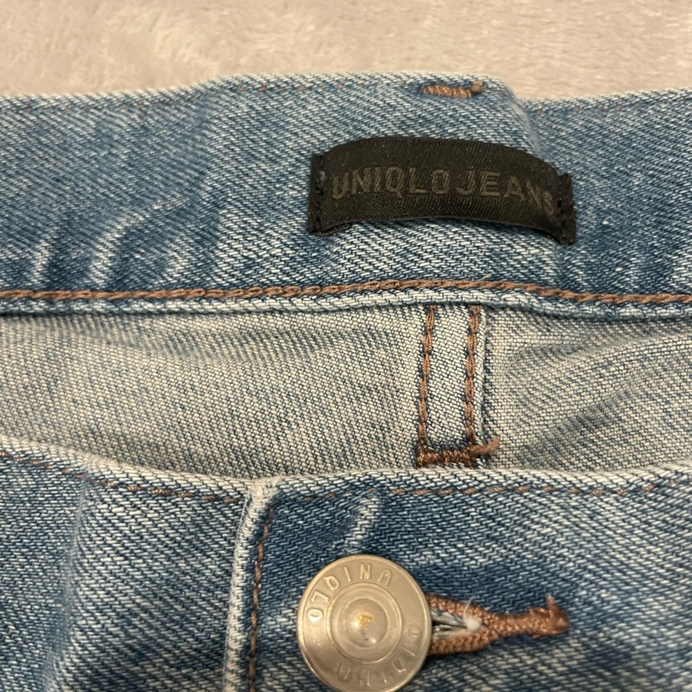Uniqlo Jeans - Picture 5 of 7